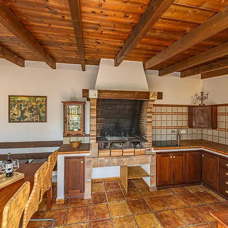 Casa Piedra Y Tea *
